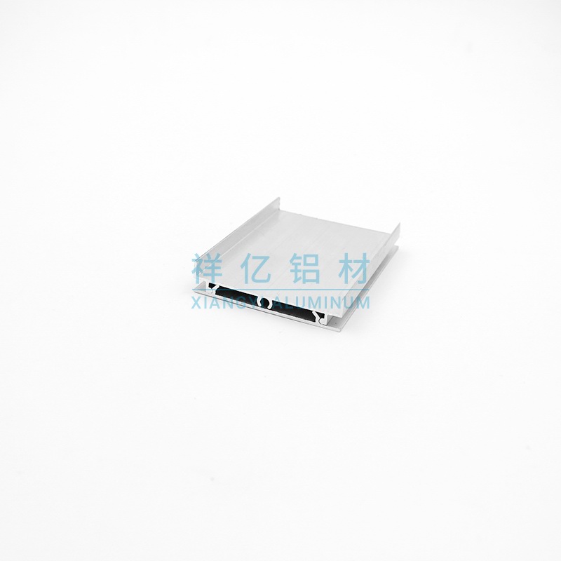 组合式压边铝型材2
